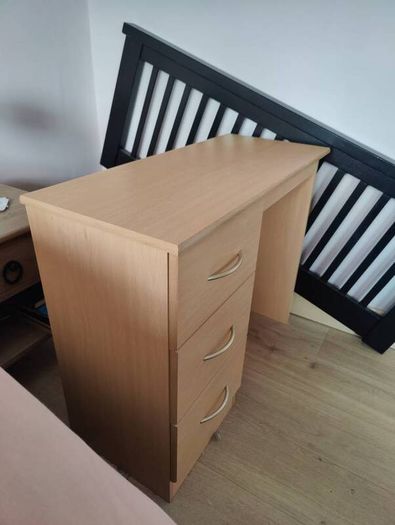 FREE dressing table