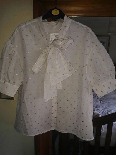 White Pussybow Blouse