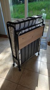 single folding bed