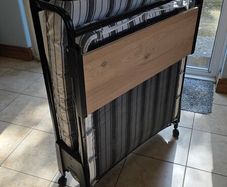 single folding bed