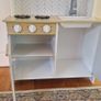 Toy kitchen Image 3