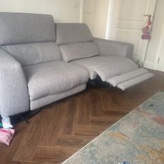 Recliner sofa