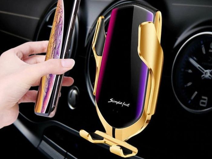 New Electronic Car Phone Holder 10W 3.0A Induction Wireless Quick Charger #1071