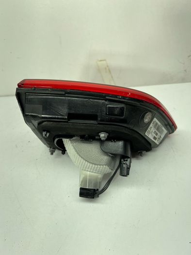 Renault Kadjar 2017 Rear Left Boot Light 265550151r A2l16b25s