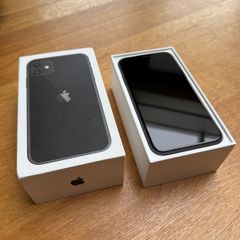 iPhone 11 - Grade A - 84% battery -64GB