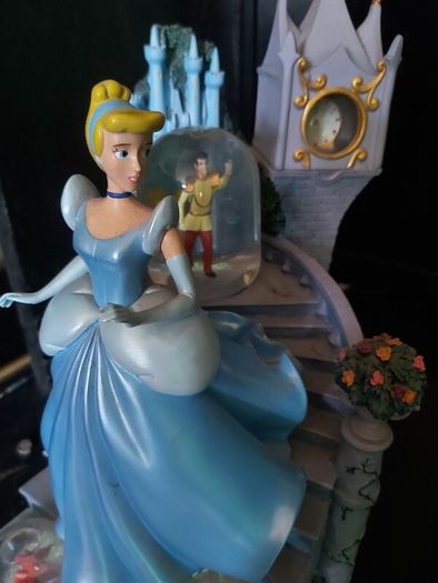 RARE Cinderella Disney Snow globe