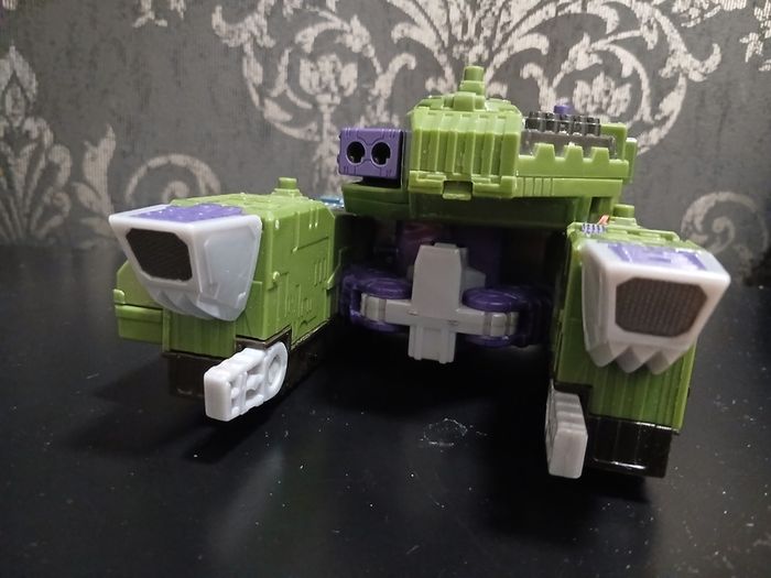 Transformer Armada Megatron