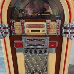 Retro Juke Box