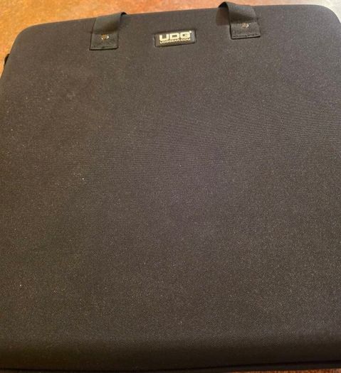 CDJ 3000's plus UDG cases