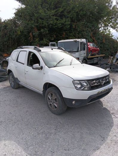 Breaking Dacia duster 2016 diesel