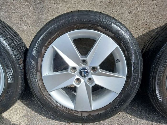 Skoda Octavia Alloys