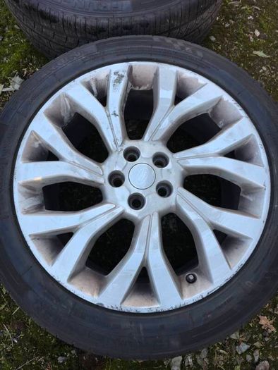 2x 21" Genuine LandRover Alloys 5x120