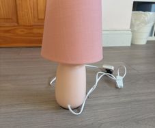 Table lamp