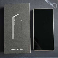 1TB, Samsung Galaxy S25 Ultra Black Titanium, Perfect Condition