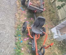 berg go cart an trailer