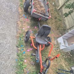 berg go cart an trailer