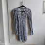 V-neck dress RRP 23 euro Image 3