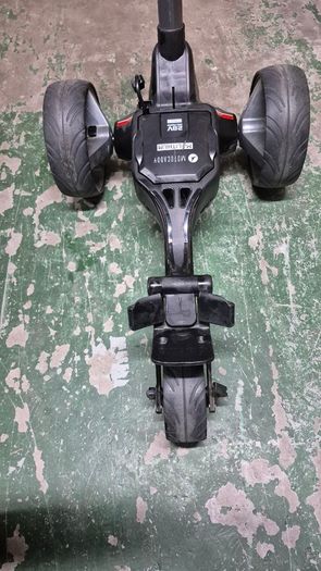 Motocaddy Trolley and Titleist Waterproof Bag