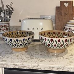 Nicholas Mosse Set of Red and Blue Tulip Large Bowls
