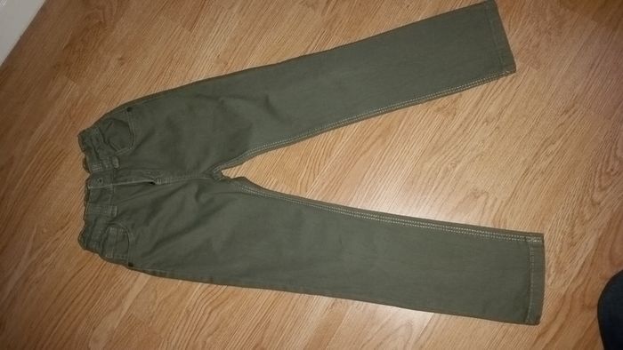 Age 5 to 6 Years - As New - An Adorable Pair of Jeans with Waist Adjusters - #