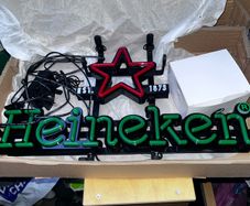 heineken neon sign