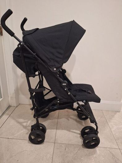 Mamas and Papas Black Cruise Buggy / Stroller including all weather Foot Muff and Rain Cover
