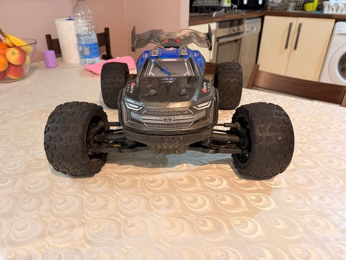 Arrma kraton 4s v2.5 rc