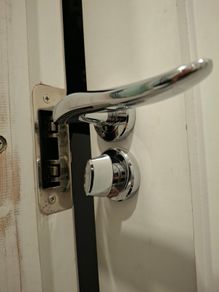 Bathroom thumb-turn