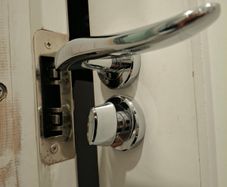 Bathroom thumb-turn