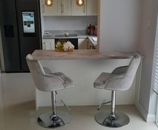 Breakfast Bar Stools