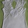 White sleeveless top Image 2