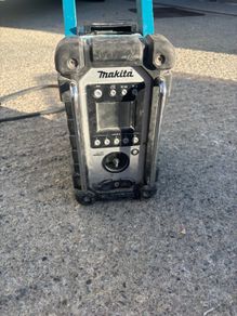 Makita Job Site Radio