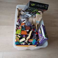 12kg of Lego