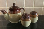Stone Wear Tea Pot &amp; Salt &amp; Pepper Set