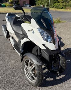 Quadro S