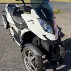 Quadro S