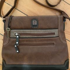 Charm & Shape Shoulder Bag - Brown