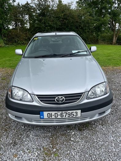 Toyota Avensis 2001