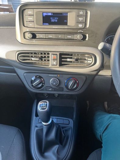 Hyundai i10 2023