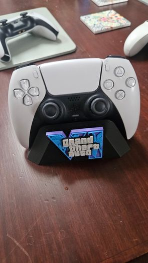 Custom Gaming Controller Stand (PS5 / Xbox) - Vice City Style