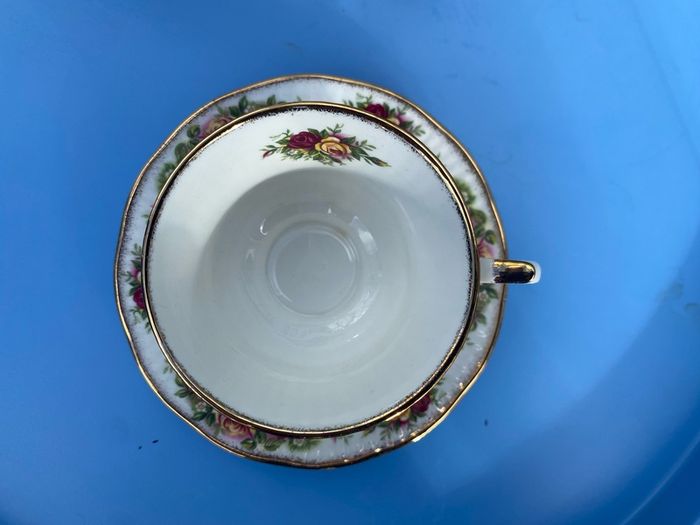 Elizabethan bone china English garden trio