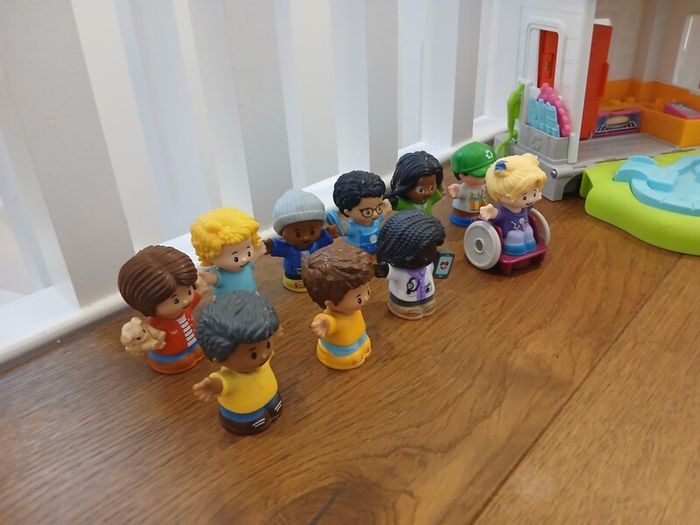 Fisher Price Doll House and pop up toy