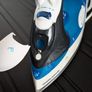 Iron and ironing board Image 3