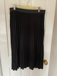 Ladies Black Skirt size 18