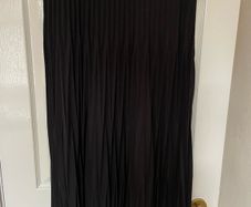 Ladies Black Skirt size 18