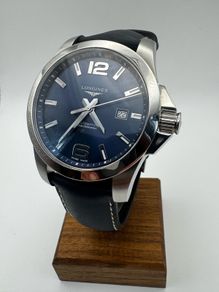 LONGINES Conquest automatic