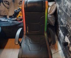 Gaming chair