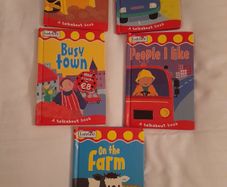 Children's set of 5 Ladybird books