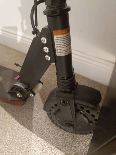 kugoo S1 pro - Electric Scooter (50 - 60km estimate usage)