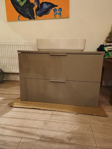 bathroom vanity unit and sink